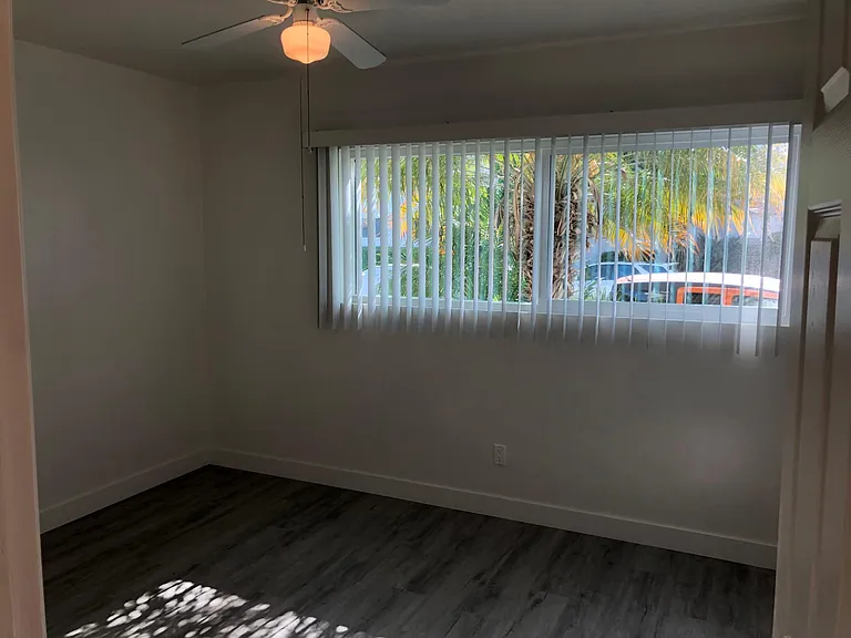 15600 S Budlong Pl #1 — Photo 16