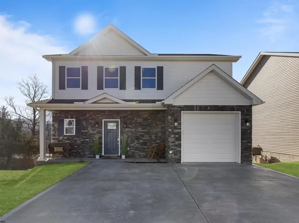 101 Ida Marie Dr, Morgantown, WV 26508