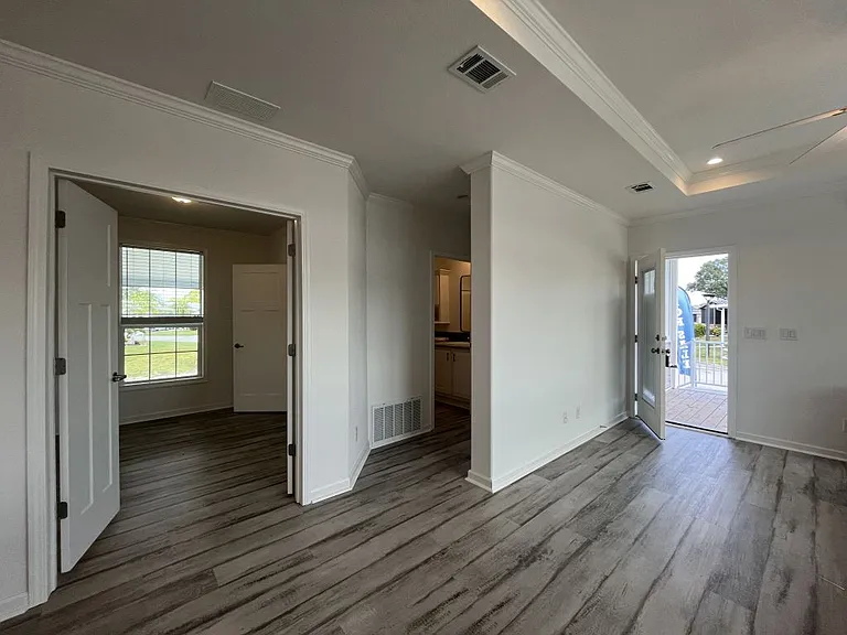 245 Bimini Cay Cir #245 — Photo 2
