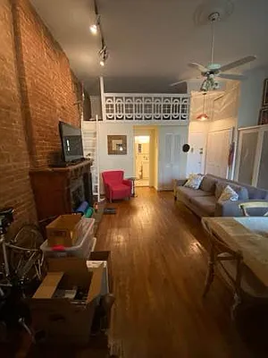 Rented by Oxford Property Group | media 10