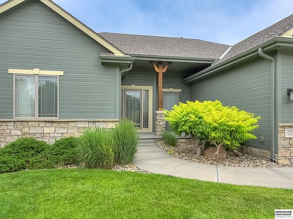 3rd image of 19701 Hansen Ave