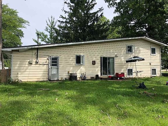 4th image of 332 Rexford Dr