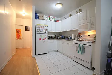 Rented by Uptown Flats LLC