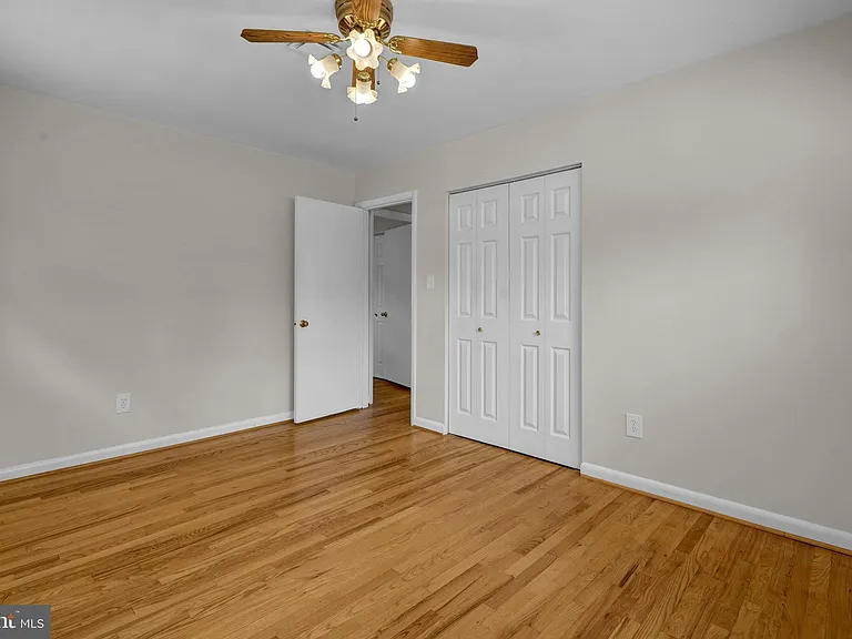 8905 Valley Forge Dr — Photo 19
