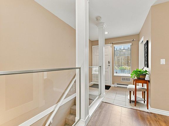3rd image of 2133 Saint Georges Ave #22