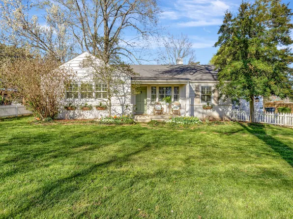 102 Allendale Dr, Nashville, TN 37205