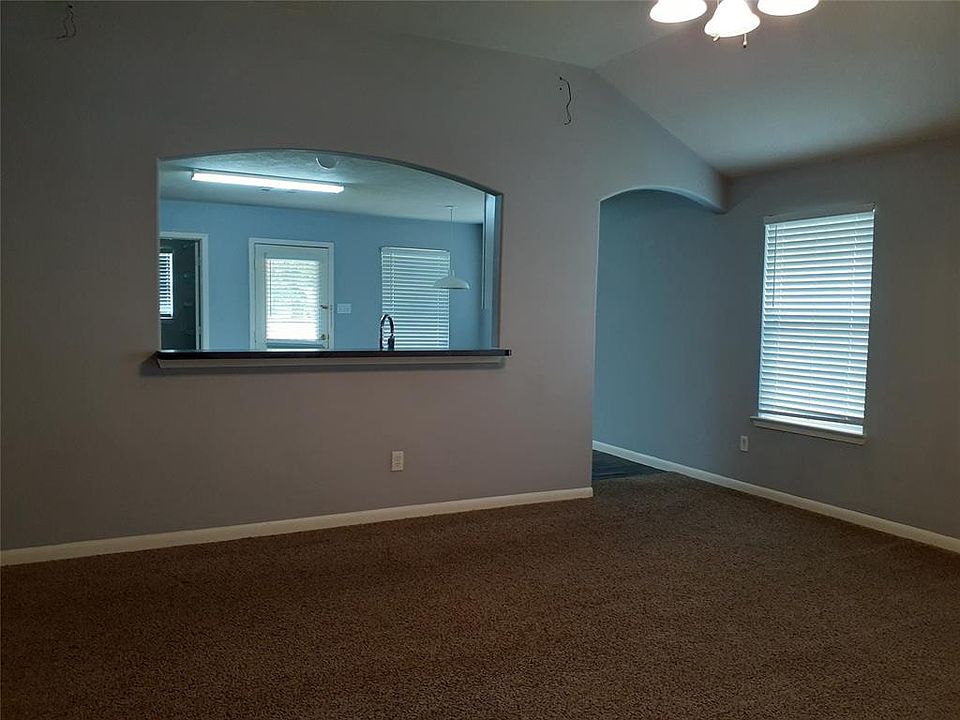 1st image of 15711 Forest Creek Farms Dr