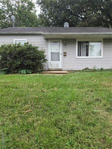 308 Oak Tree Dr, Saint Louis, MO, 63119