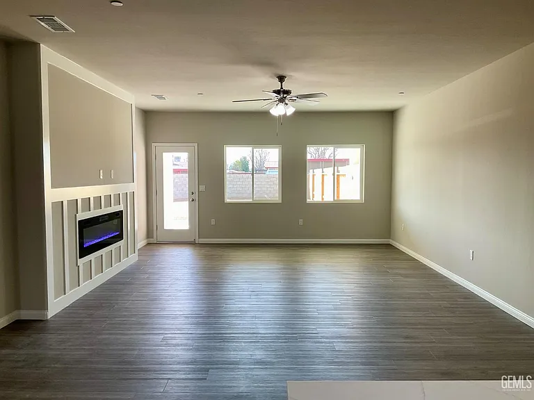 5016 Cohiba Ct — Photo 1