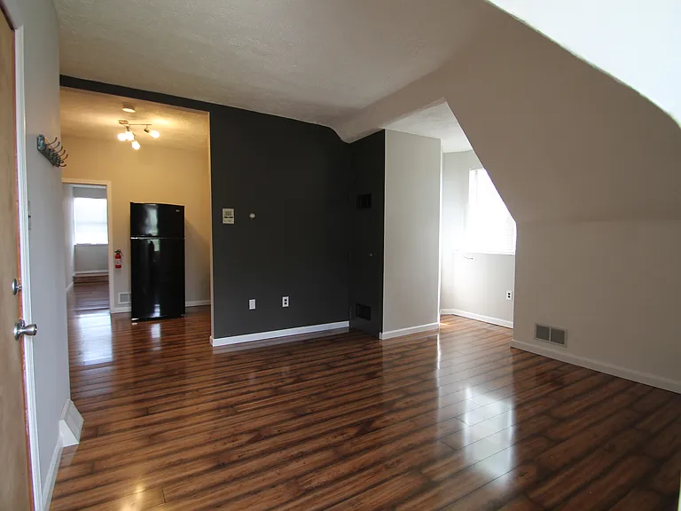 735 Orchard Ave #6 — Photo 1