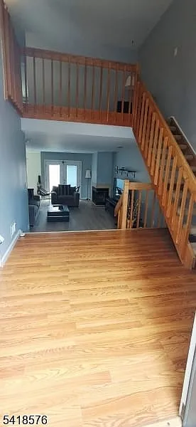 3 bed, 2.5 bath, $3,100 — Photo 3