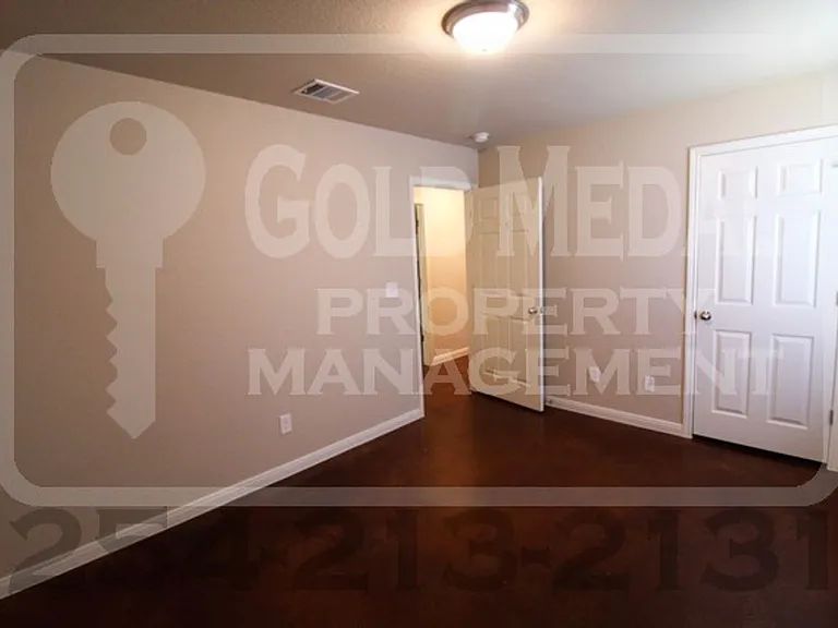 1809 Aztec Trce — Photo 12