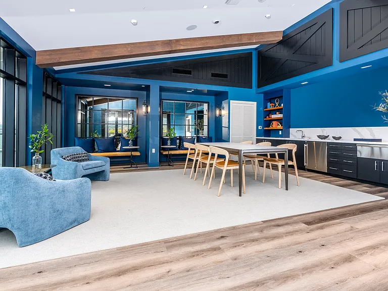Alwell Apartments — Photo 37