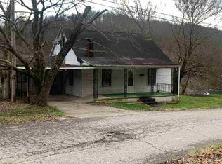 605 Town Branch Rd, Grayson, KY 41143