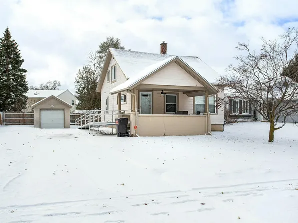 222 48th St SE, Kentwood, MI 49548