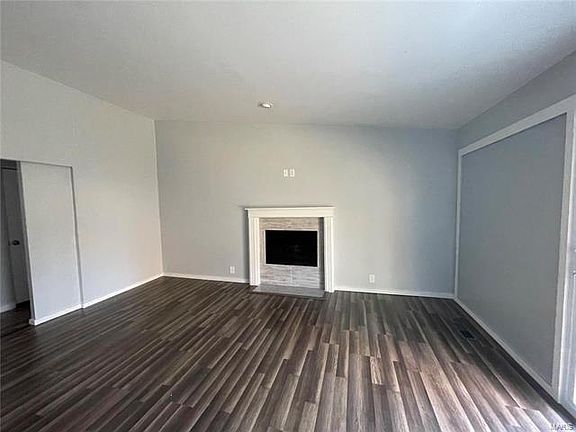 5th image of 1535 Thoroughbred Ln