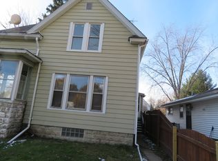 2812 Emmaus Ave, Zion, IL