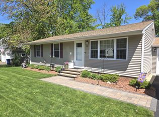 45 Russell Dr, Vernon, CT 06066