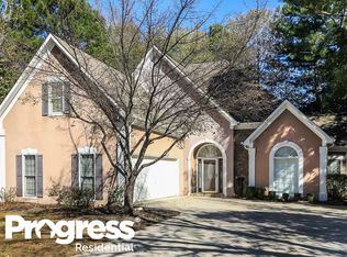 150 Clubhouse Dr, Kennesaw, GA 30144