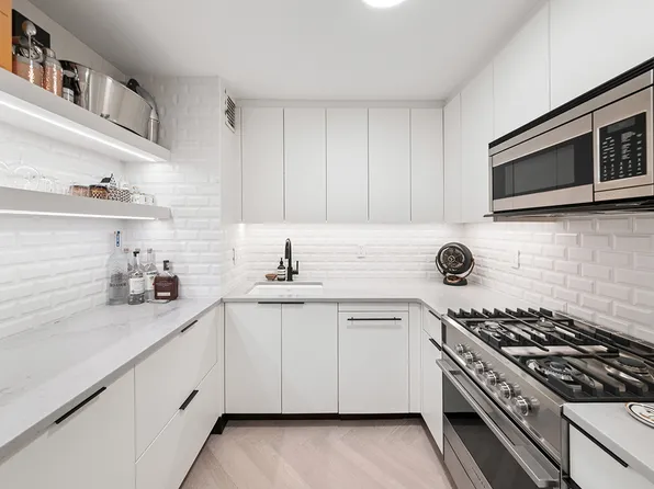 132 East 35th Street image 5 of 8