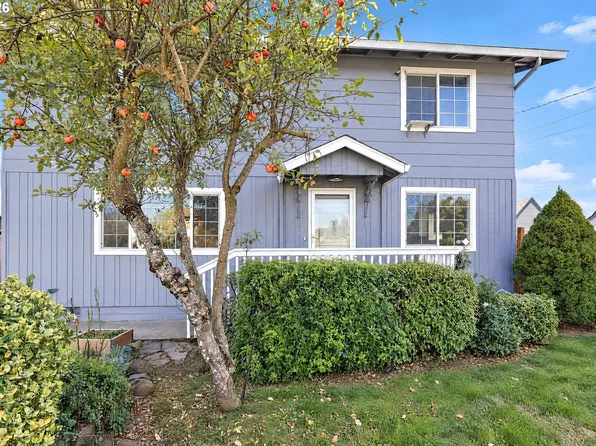 223 W Ellendale Ave, Dallas, OR 97338