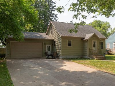 304 SW California St, Brownsdale, MN, 55918