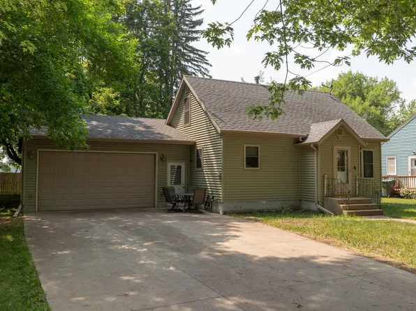 304 SW California St, Brownsdale, MN 55918