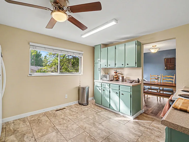 1310 Brookfield Dr — Photo 18
