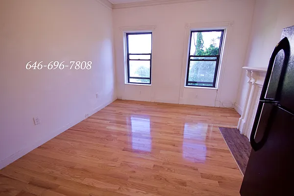 Rented by Brickwood BWR LLC | media 12