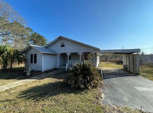158 Ceasar Rd, Picayune, MS 39466