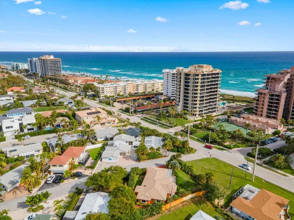 390 Neptune Road, Juno Beach, FL 33408
