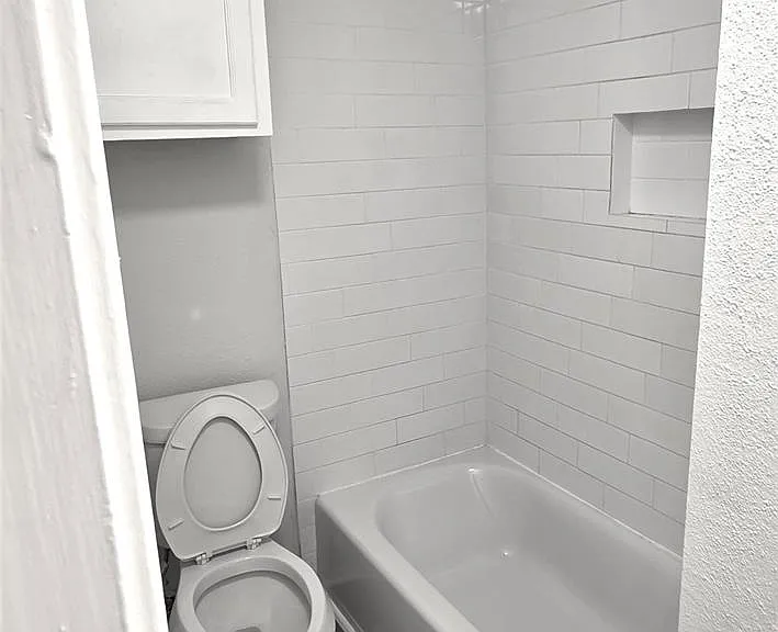 702 Lyle West Ave #C — Photo 13
