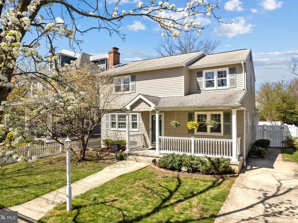 421 Lees Ave, Collingswood, NJ 08108