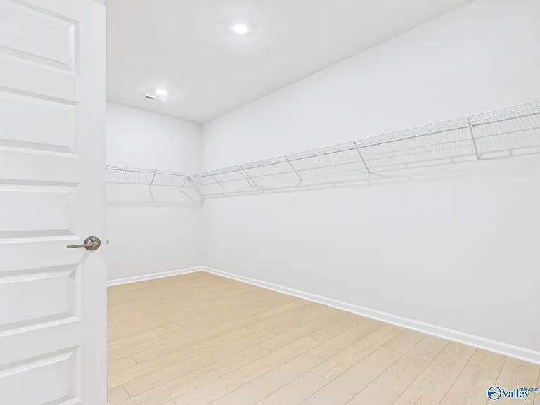 18072 Longleaf Dr — Photo 31