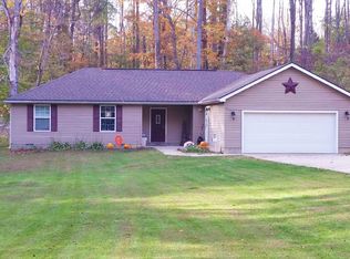 949 Sandusky Rd, Albany, OH 45710