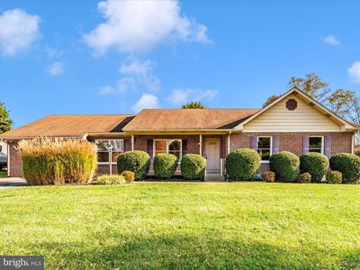 8170 Claiborne Dr, Frederick, MD, 21702