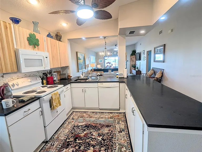 9300 Clubside Cir #1308 — Photo 11