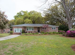 1052 Windward Rd, Charleston, SC 29412