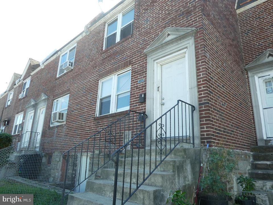 1st image of 200 E Albanus St