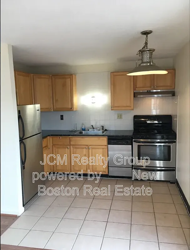 1 bed, 1.0 bath, $1,995 — Photo 1