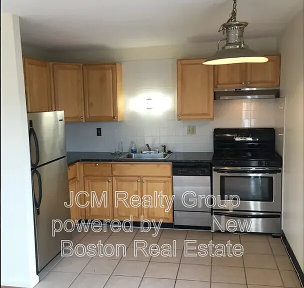 540 Chestnut St #11 — Photo 1