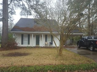 225 Dobbs St, Benton, AR 72015