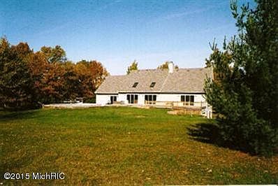 2nd image of 2635 W D Ave