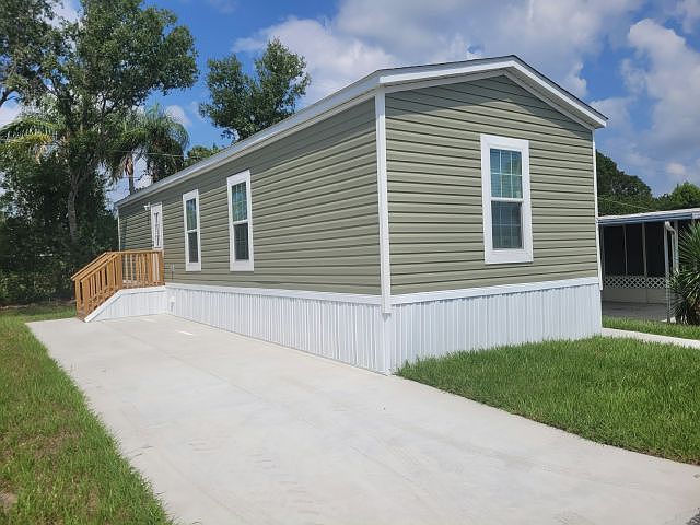 1st image of 83 Stebbins Dr #21