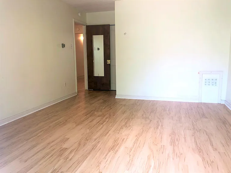 6350 Forward Ave #24 — Photo 35