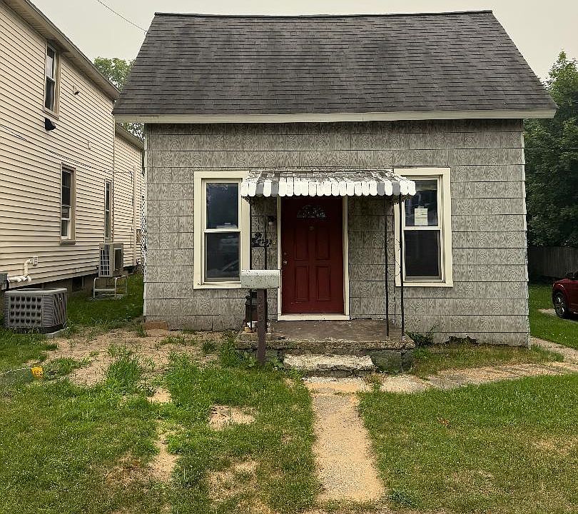 1st image of 233 2nd Ave