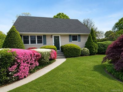 986 Karshick Street, Bohemia, NY, 11716