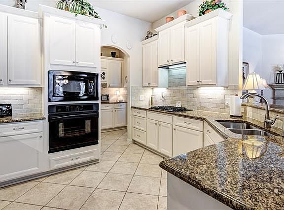 4th image of 405 Long Cove Dr