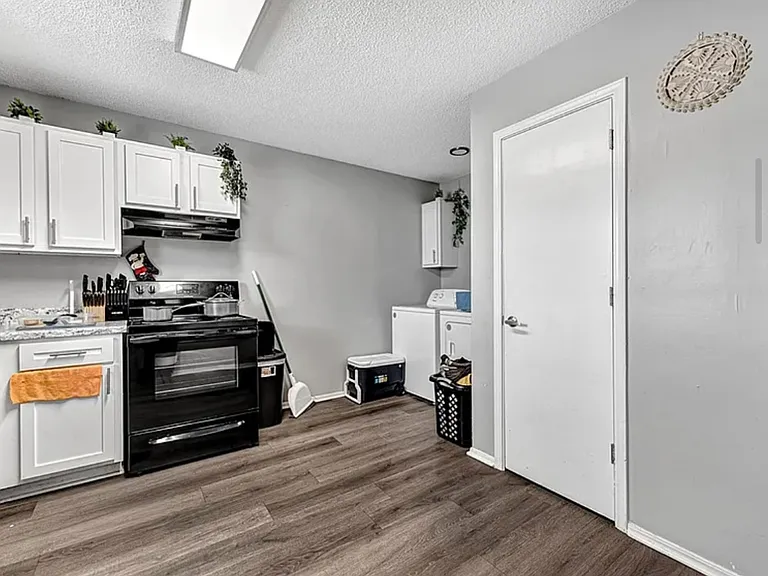 2103C Christy Dr #A — Photo 5
