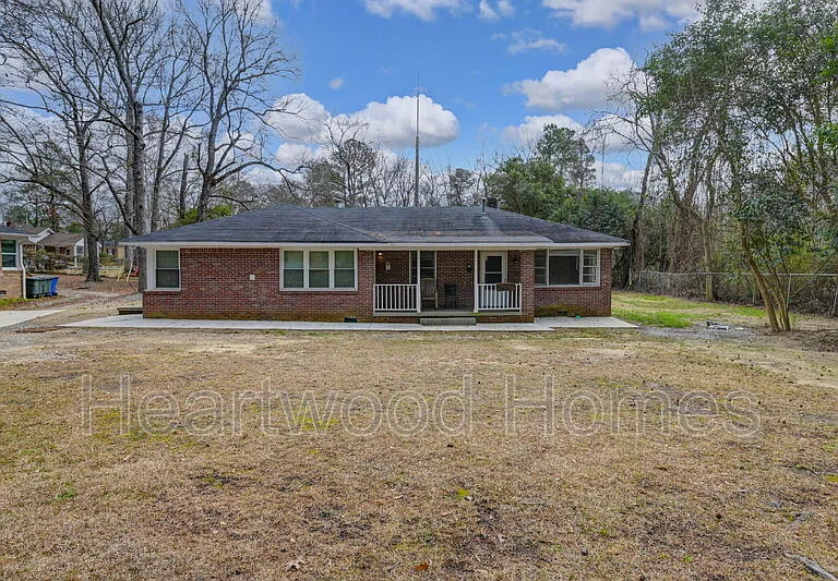 3300 Margrave Rd #B — Photo 26